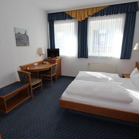 Hotel Schoch Kg Trossingen Buitenkant foto