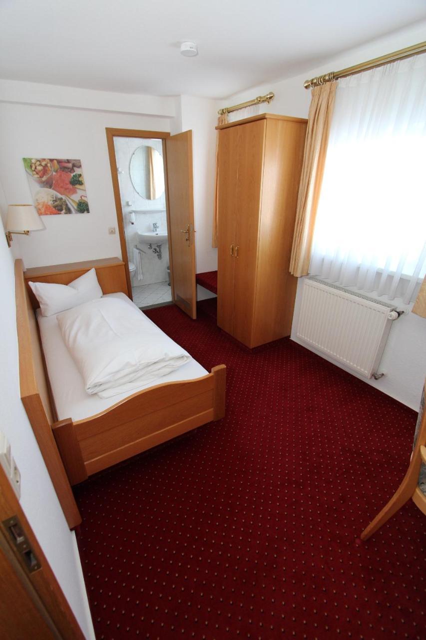 Hotel Schoch Kg Trossingen Buitenkant foto